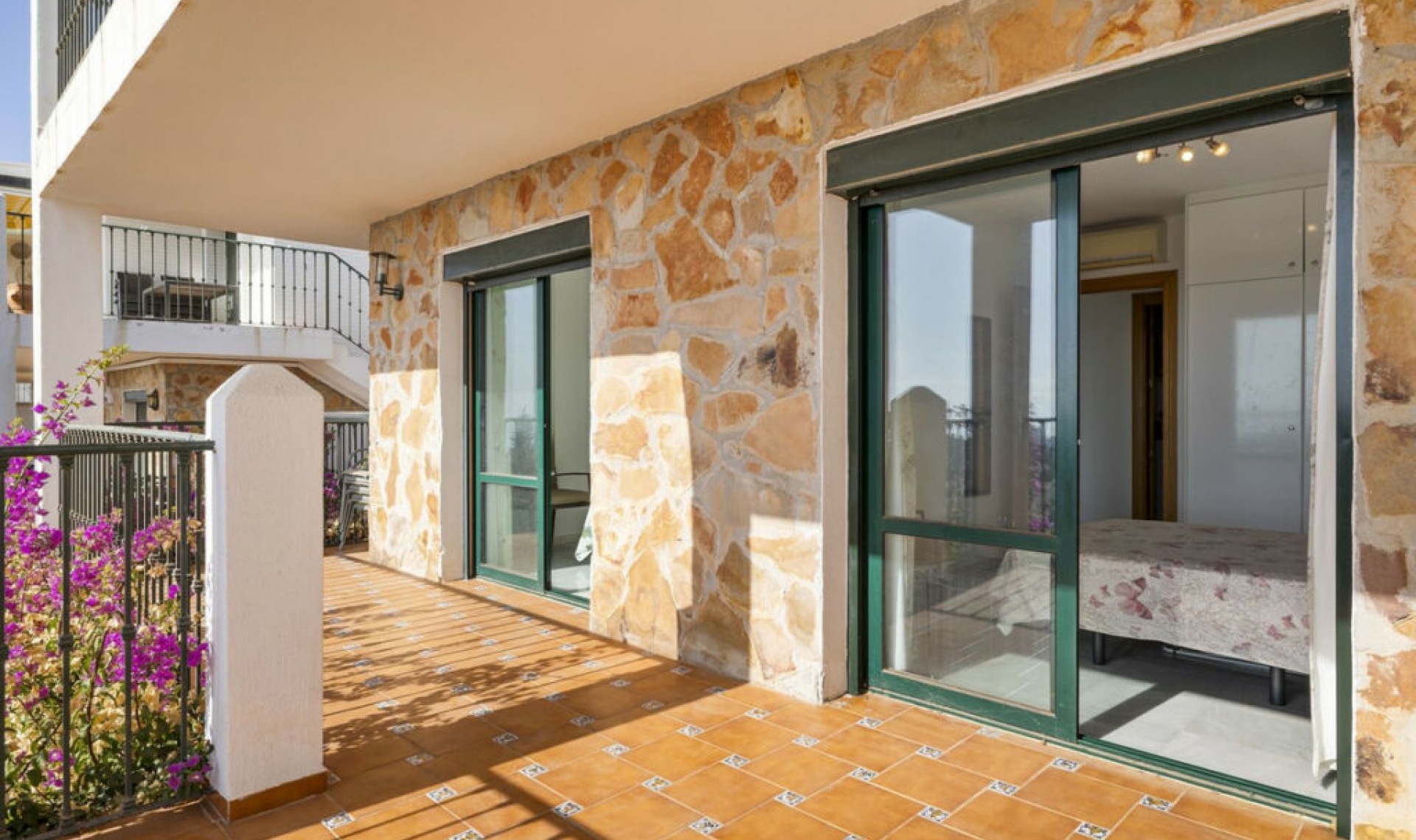 Resale - House -
Benalmadena Pueblo
