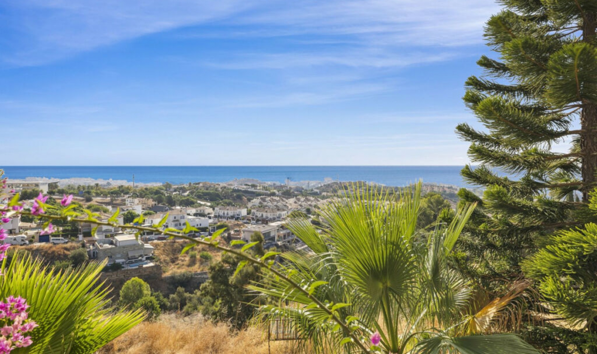 Resale - House -
Benalmadena Pueblo