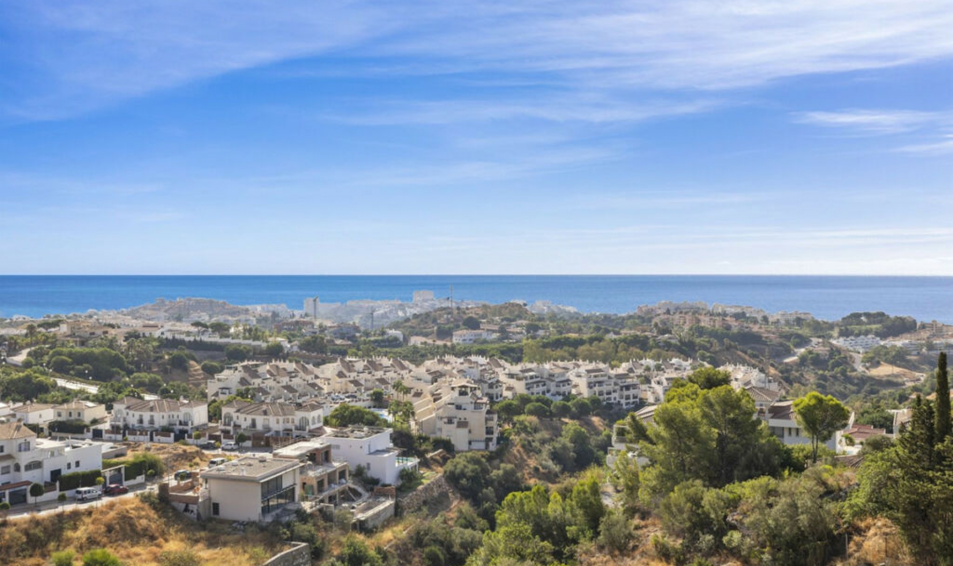 Resale - House -
Benalmadena Pueblo