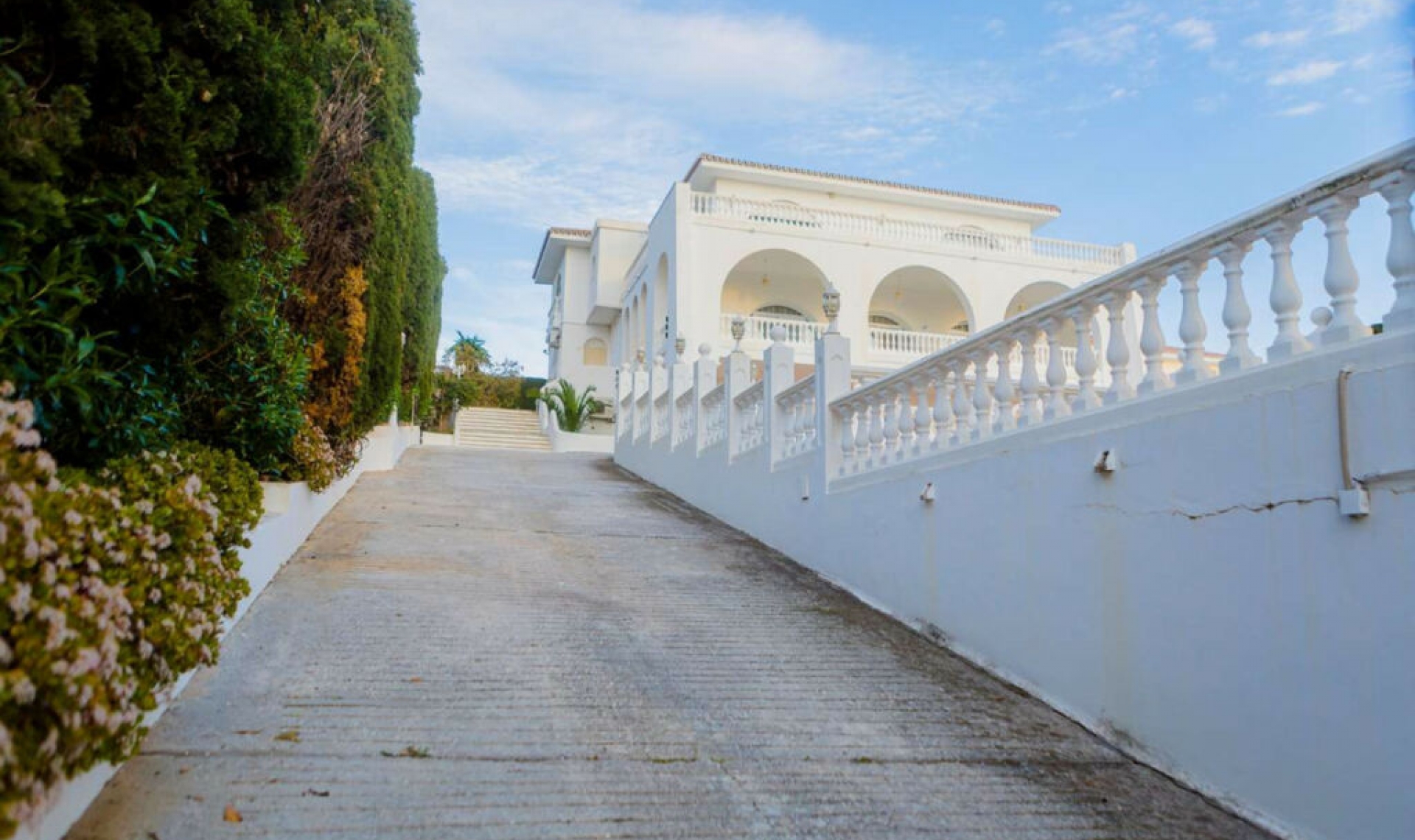 Resale - House -
Benalmadena