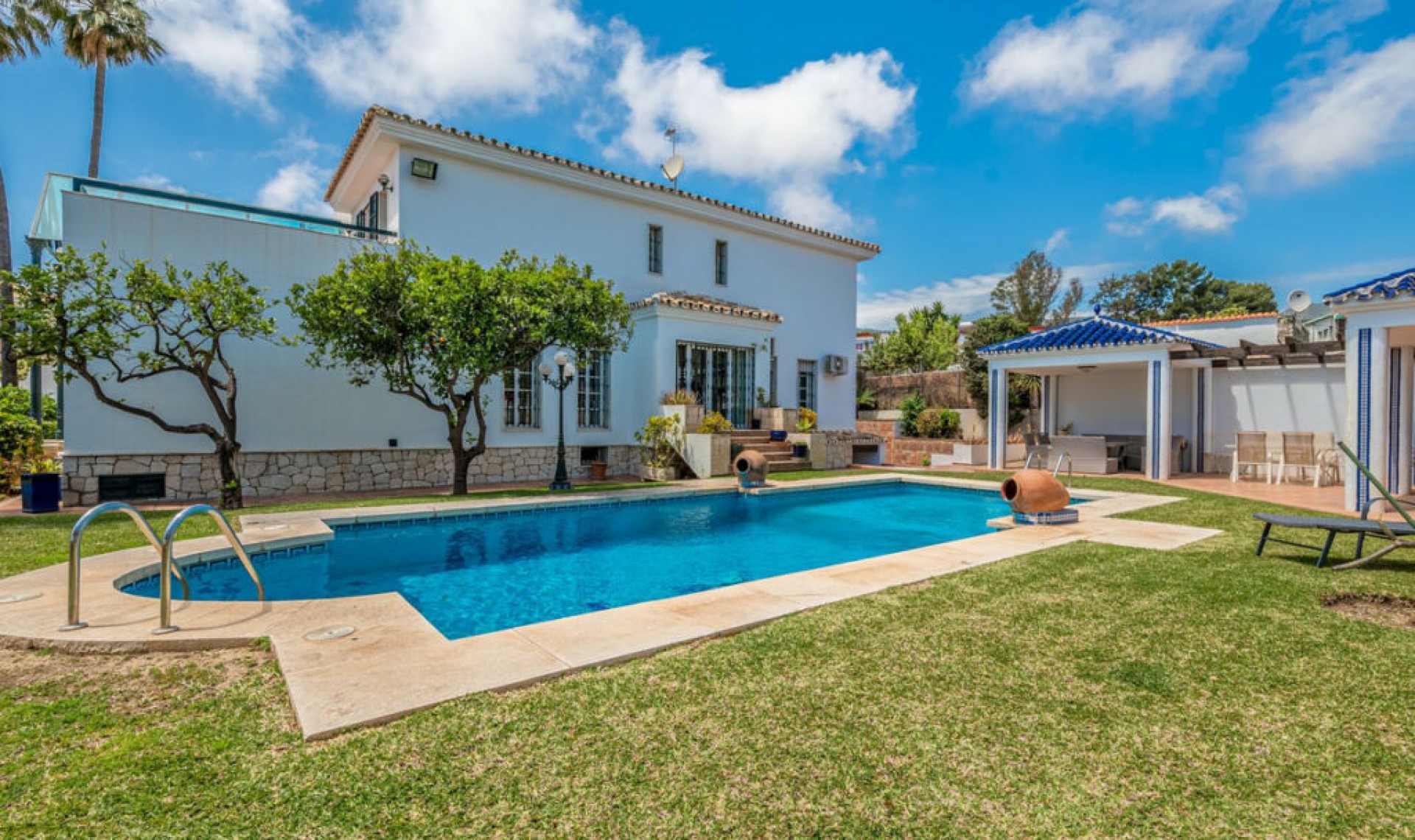 Resale - House -
Benalmadena