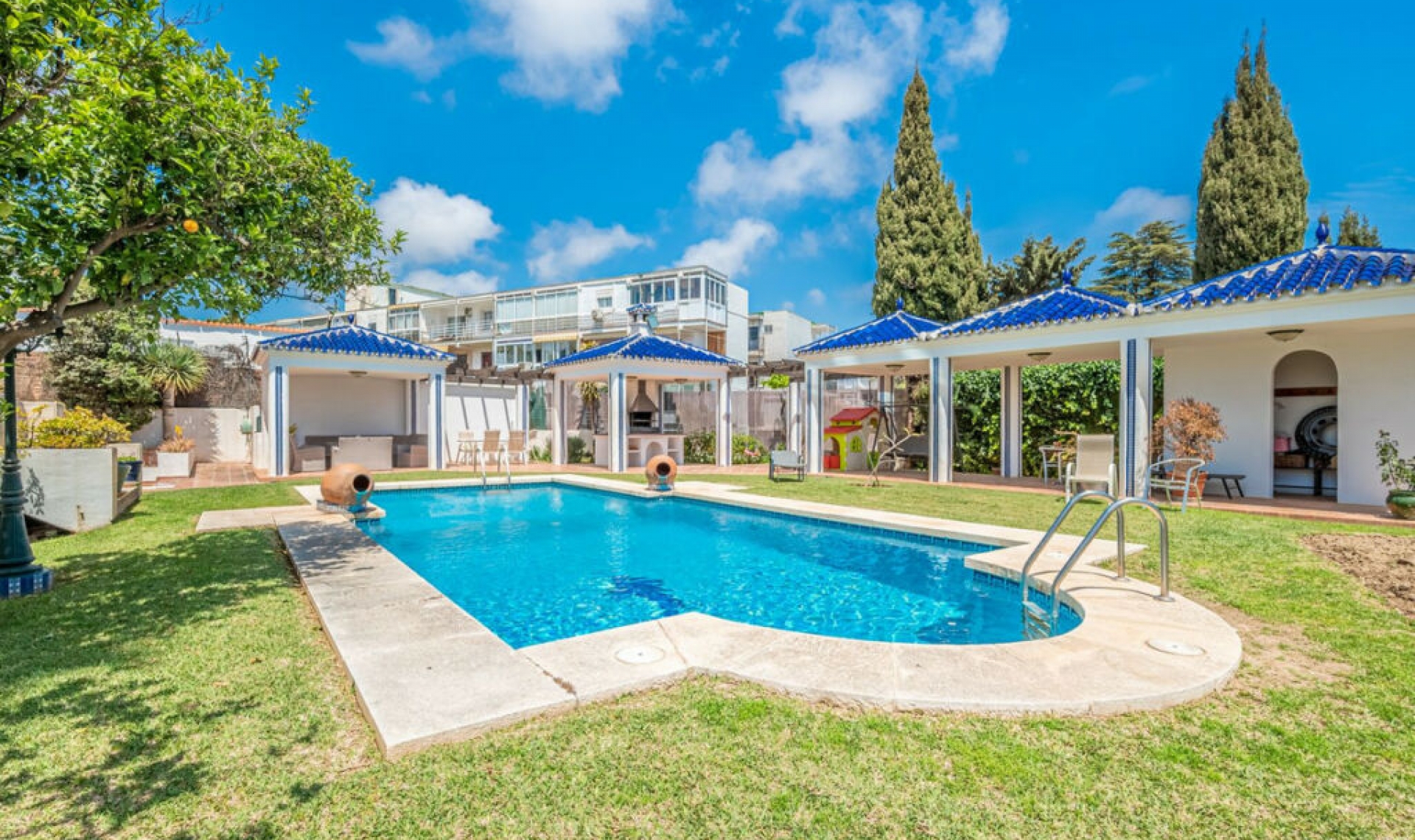 Resale - House -
Benalmadena