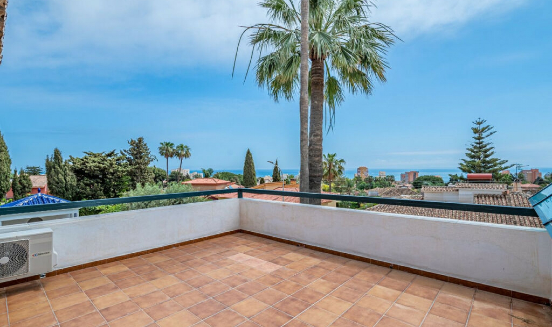 Resale - House -
Benalmadena