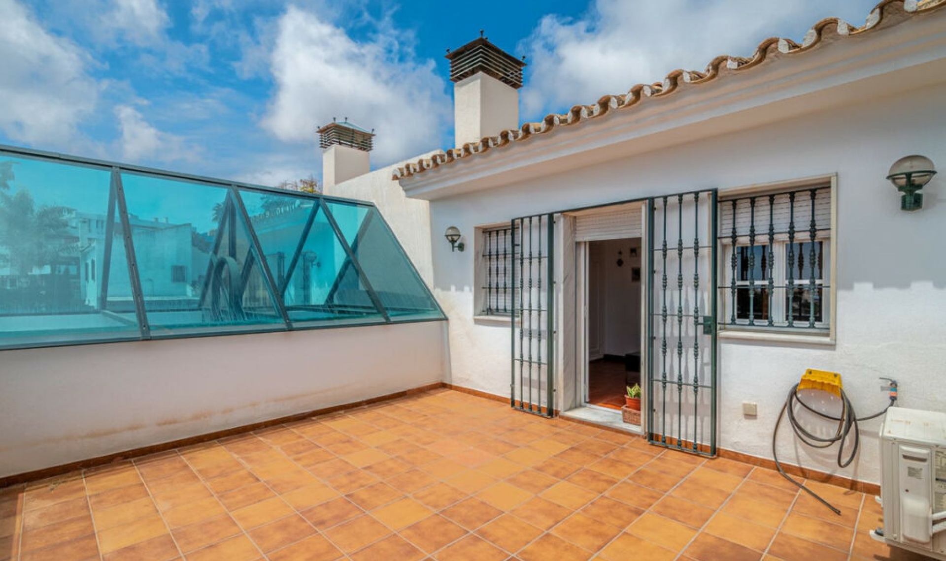 Resale - House -
Benalmadena