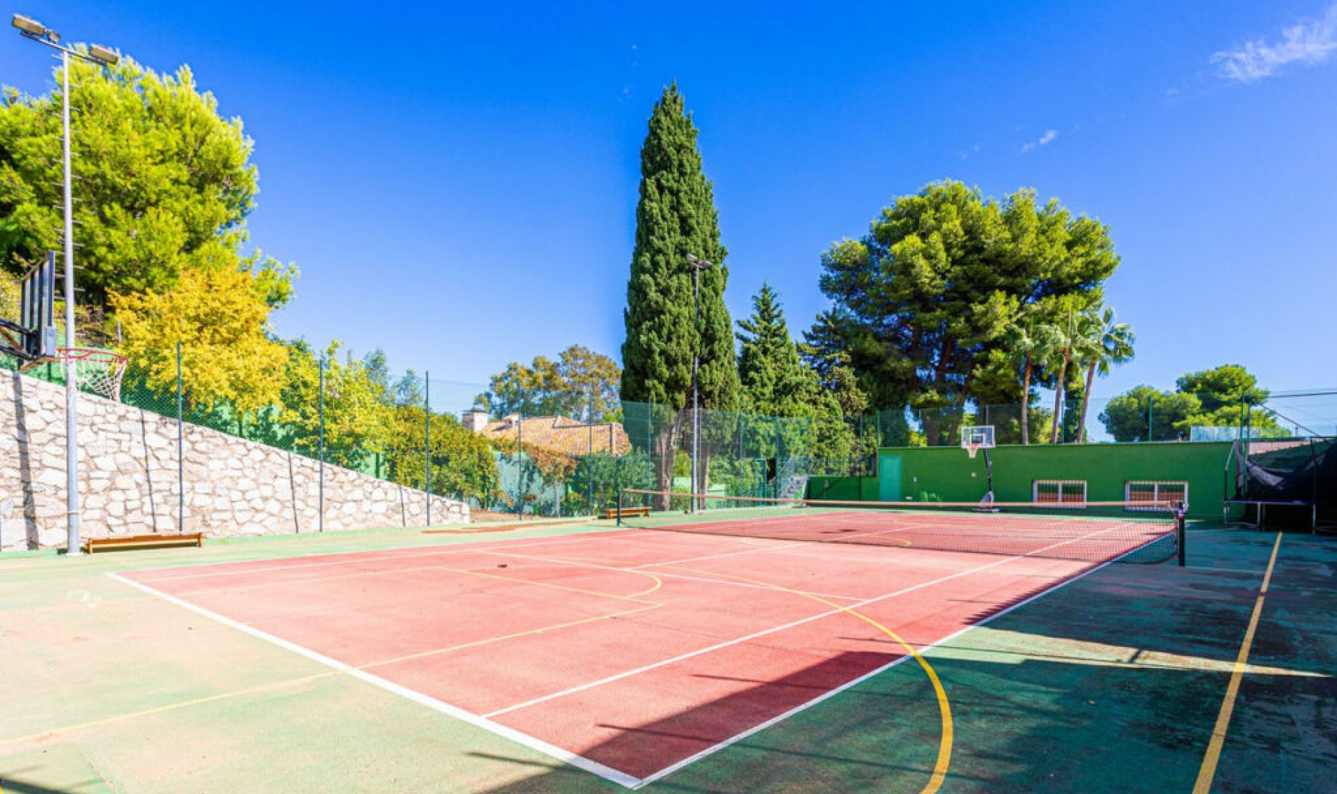 Resale - House -
Benalmadena