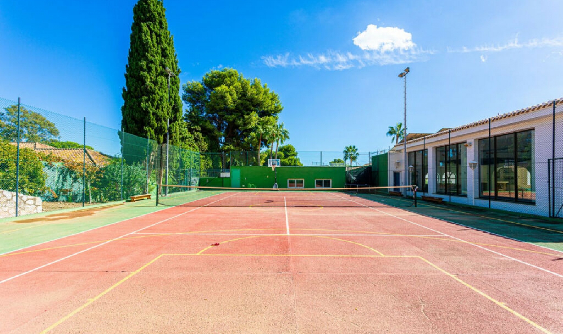 Resale - House -
Benalmadena