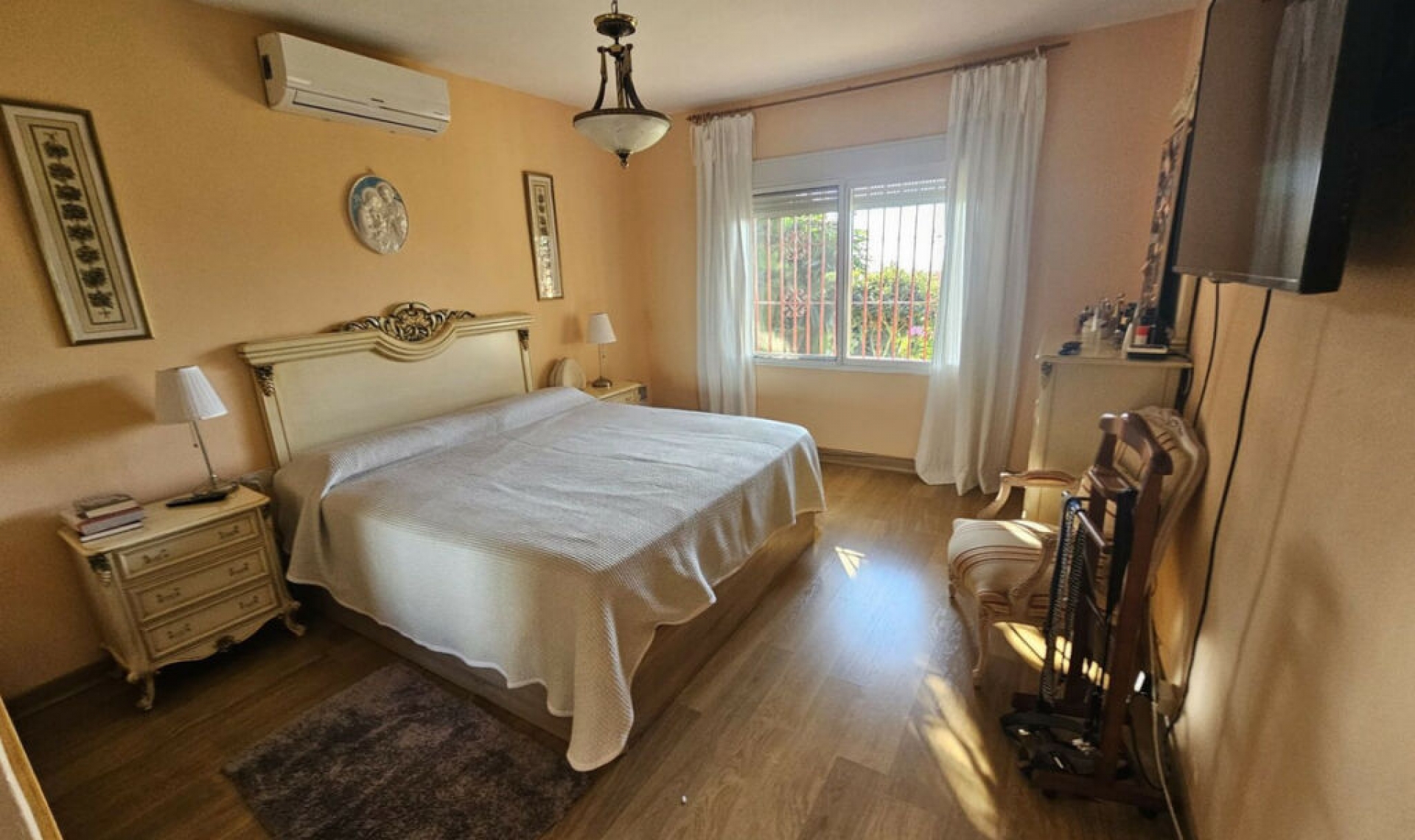 Resale - House -
Benalmadena