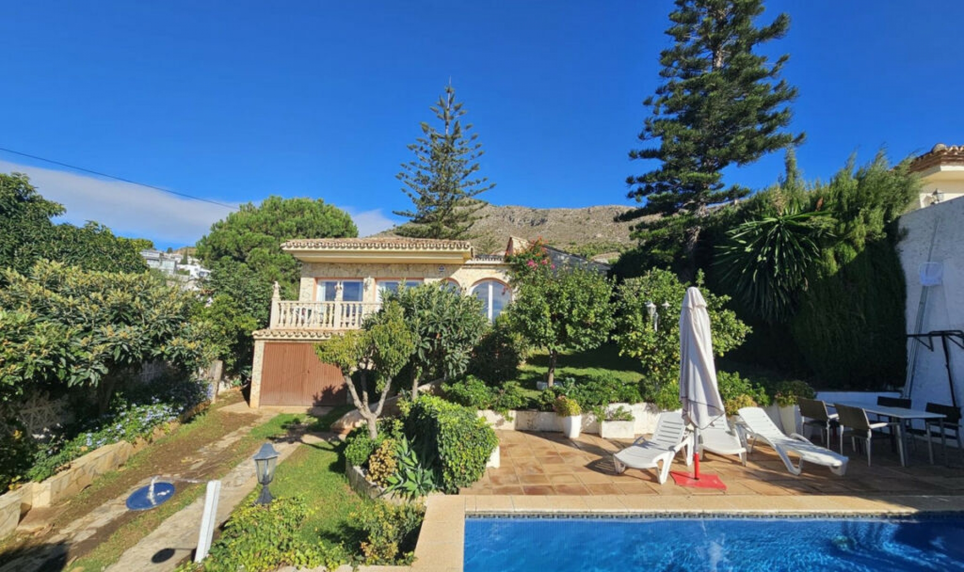 Resale - House -
Benalmadena