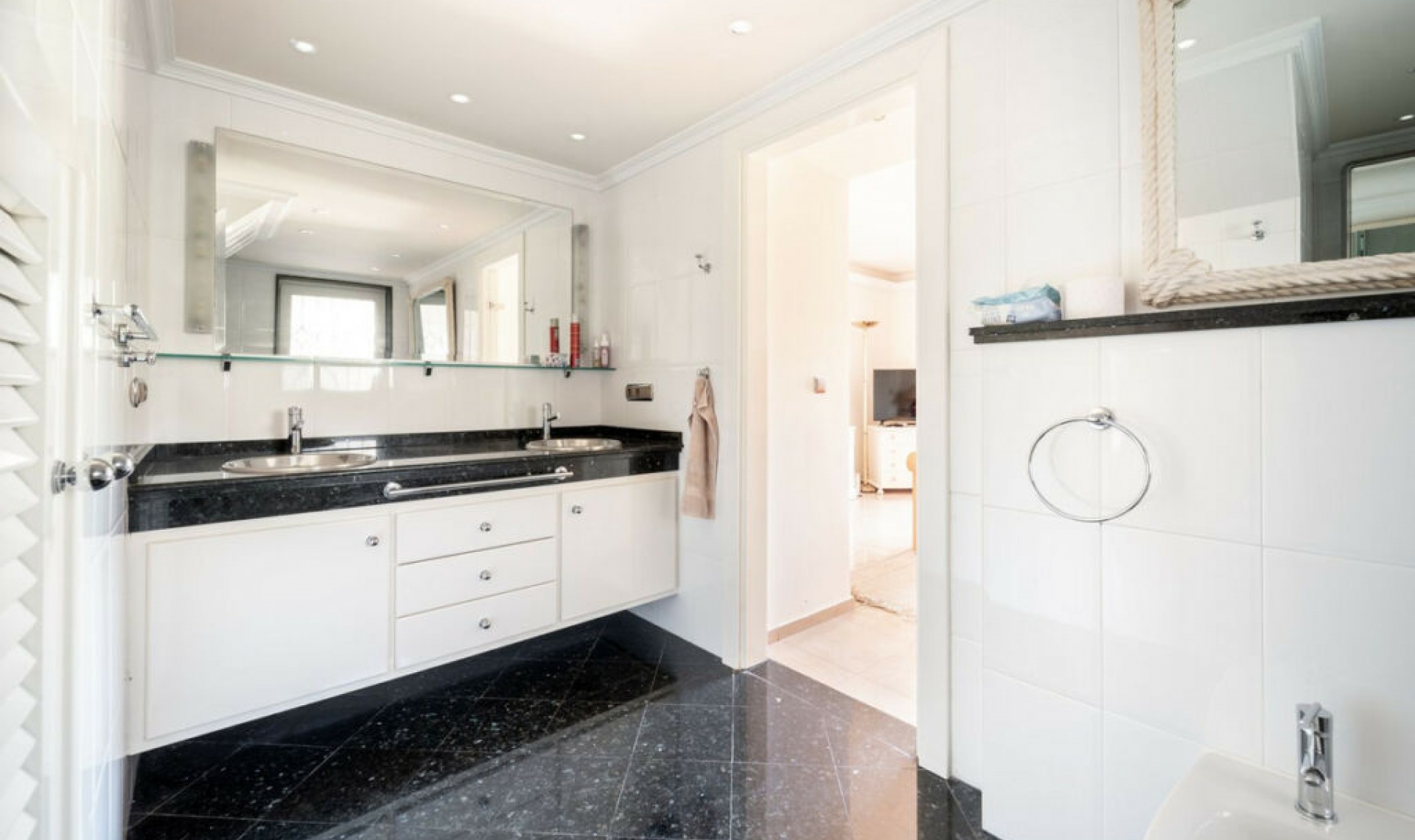 Resale - House -
Benalmadena