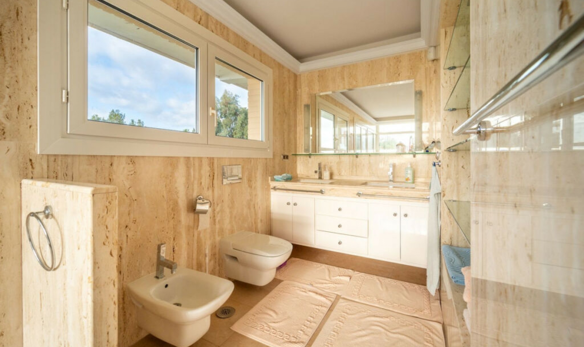 Resale - House -
Benalmadena