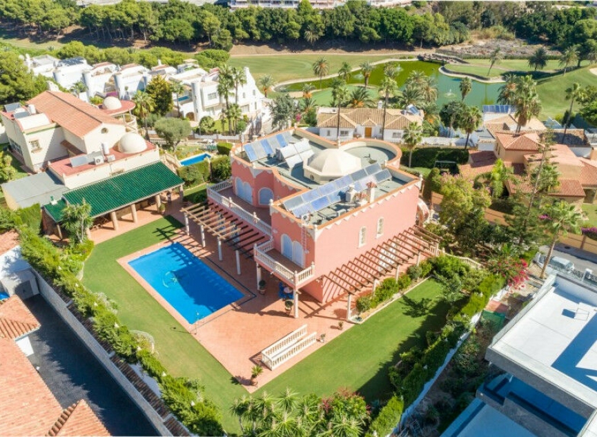 Resale - House -
Benalmadena