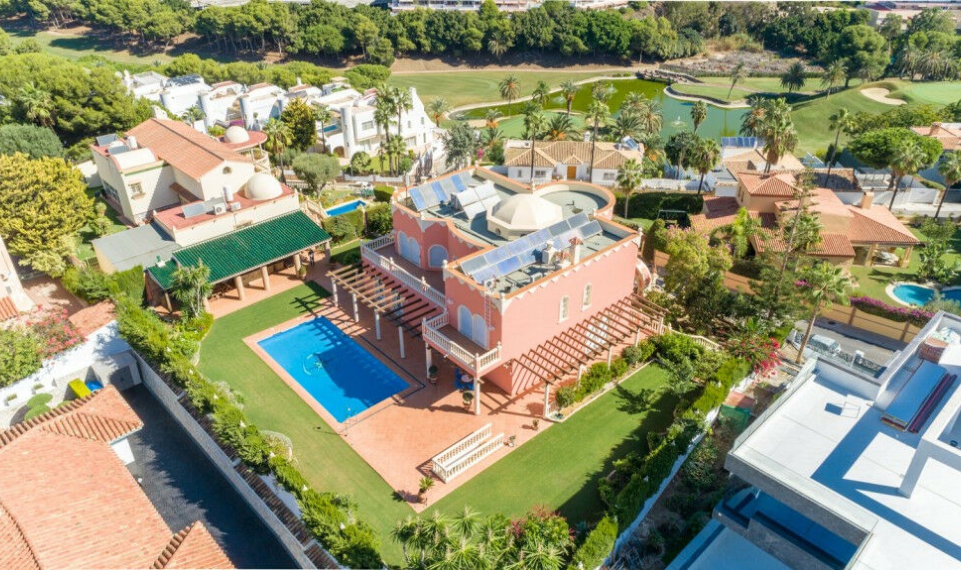 Resale - House -
Benalmadena