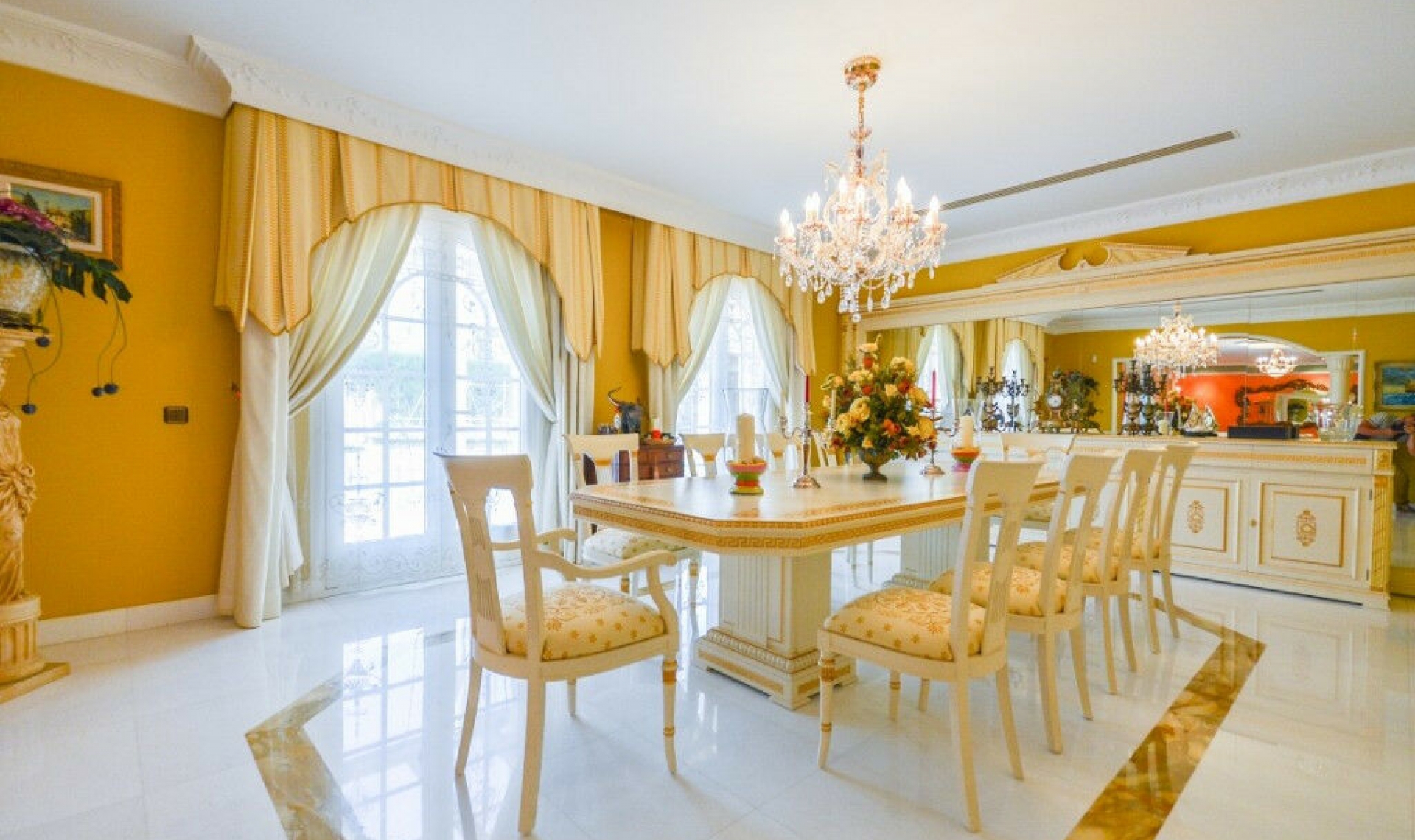 Resale - House -
Benalmadena