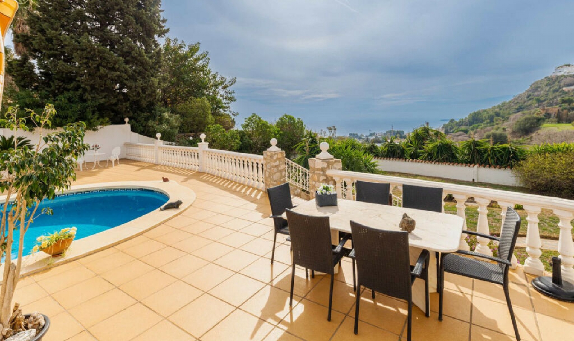 Resale - House -
Benalmadena