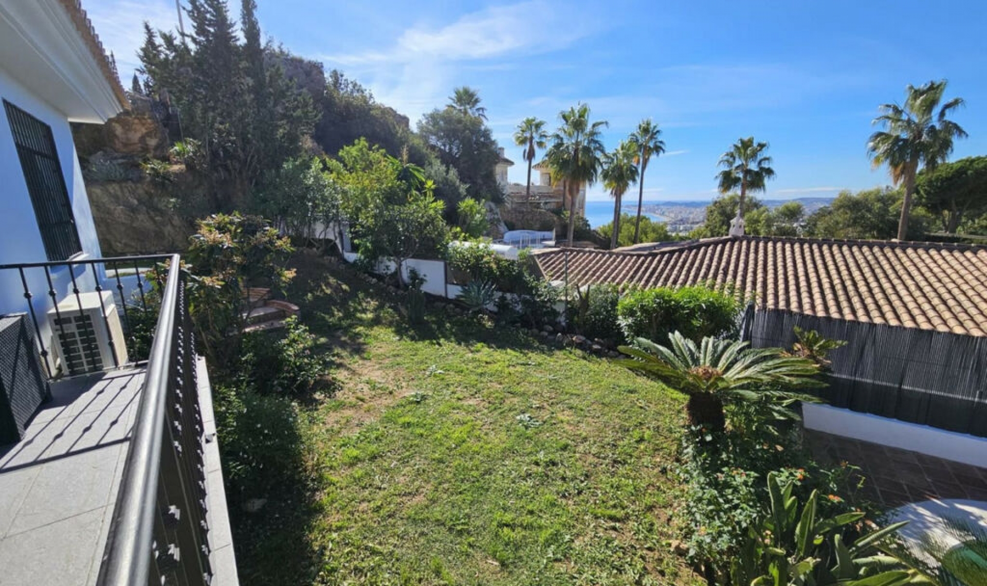Resale - House -
Benalmadena