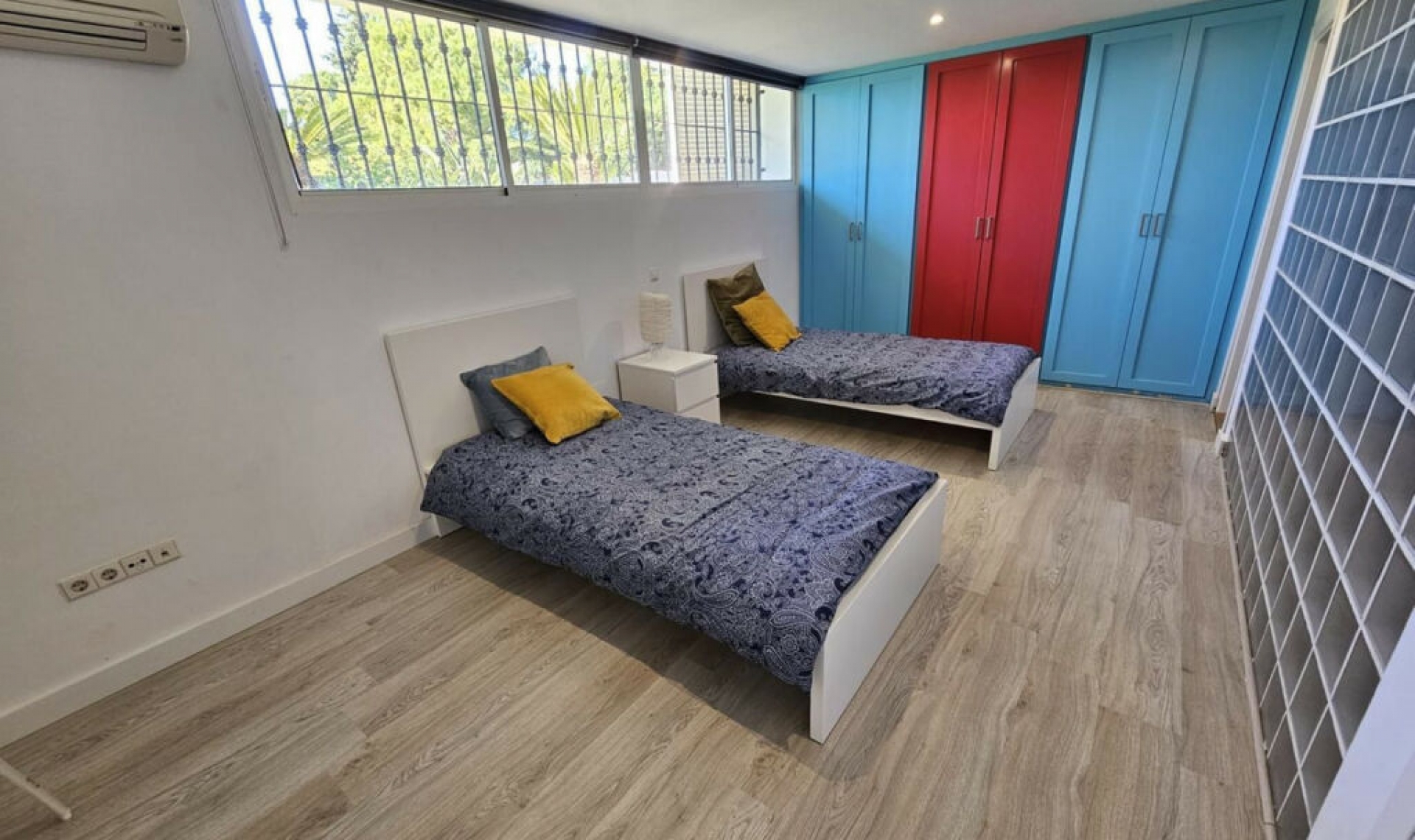Resale - House -
Benalmadena