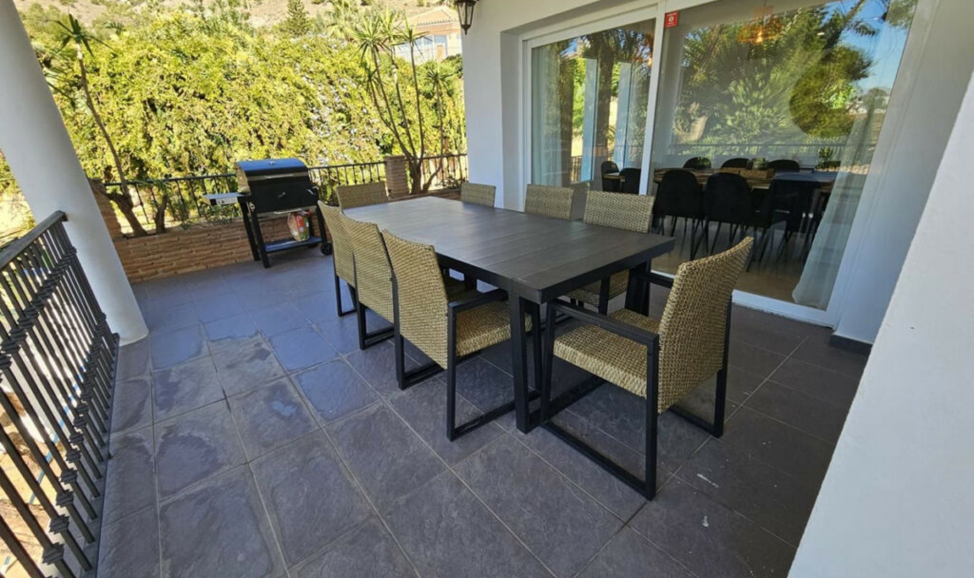 Resale - House -
Benalmadena