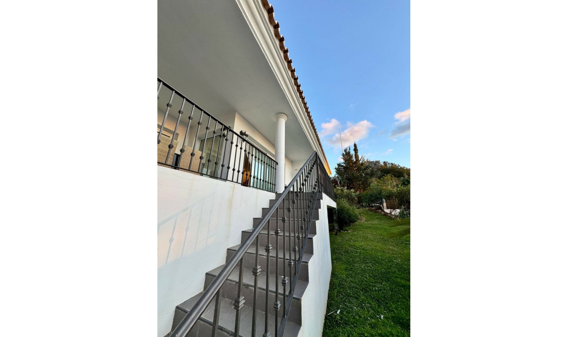 Resale - House -
Benalmadena