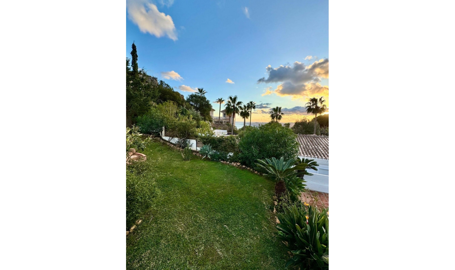 Resale - House -
Benalmadena