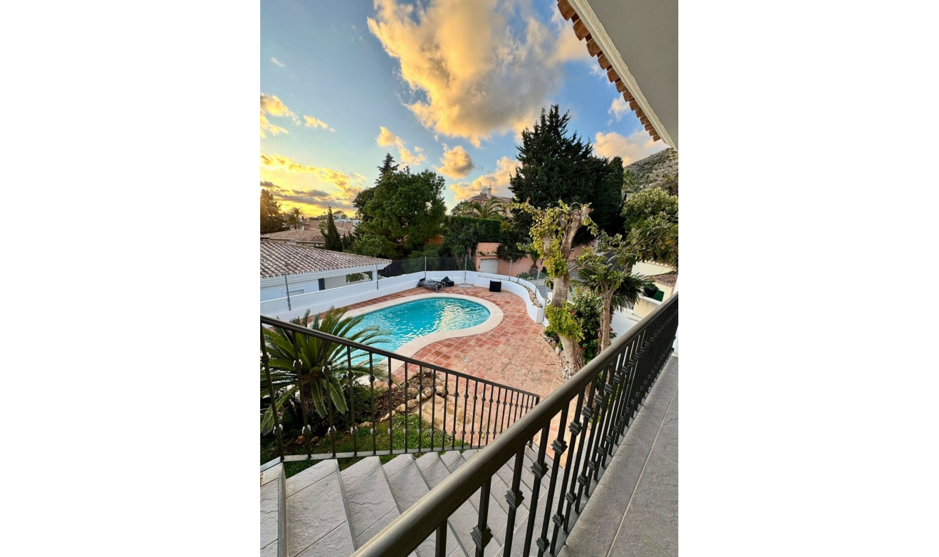 Resale - House -
Benalmadena