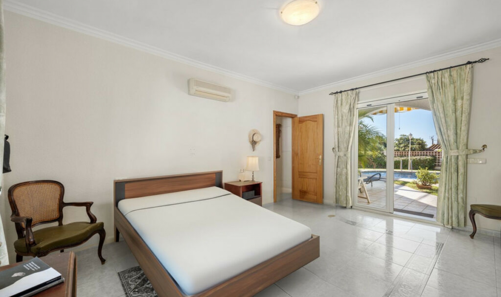 Resale - House -
Benalmadena