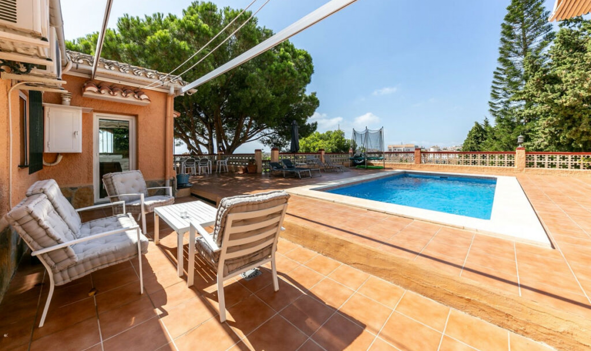 Resale - House -
Benalmadena