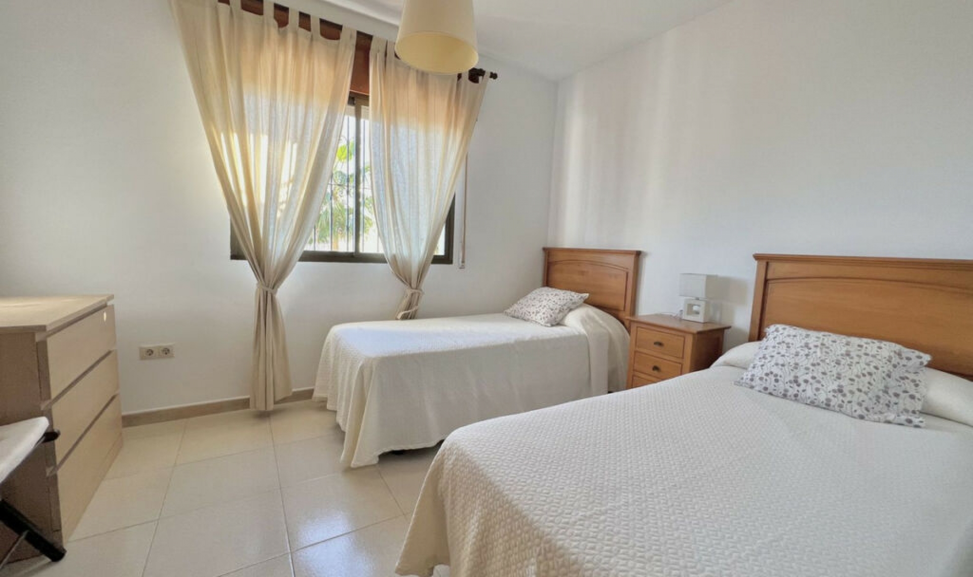 Resale - House -
Benalmadena