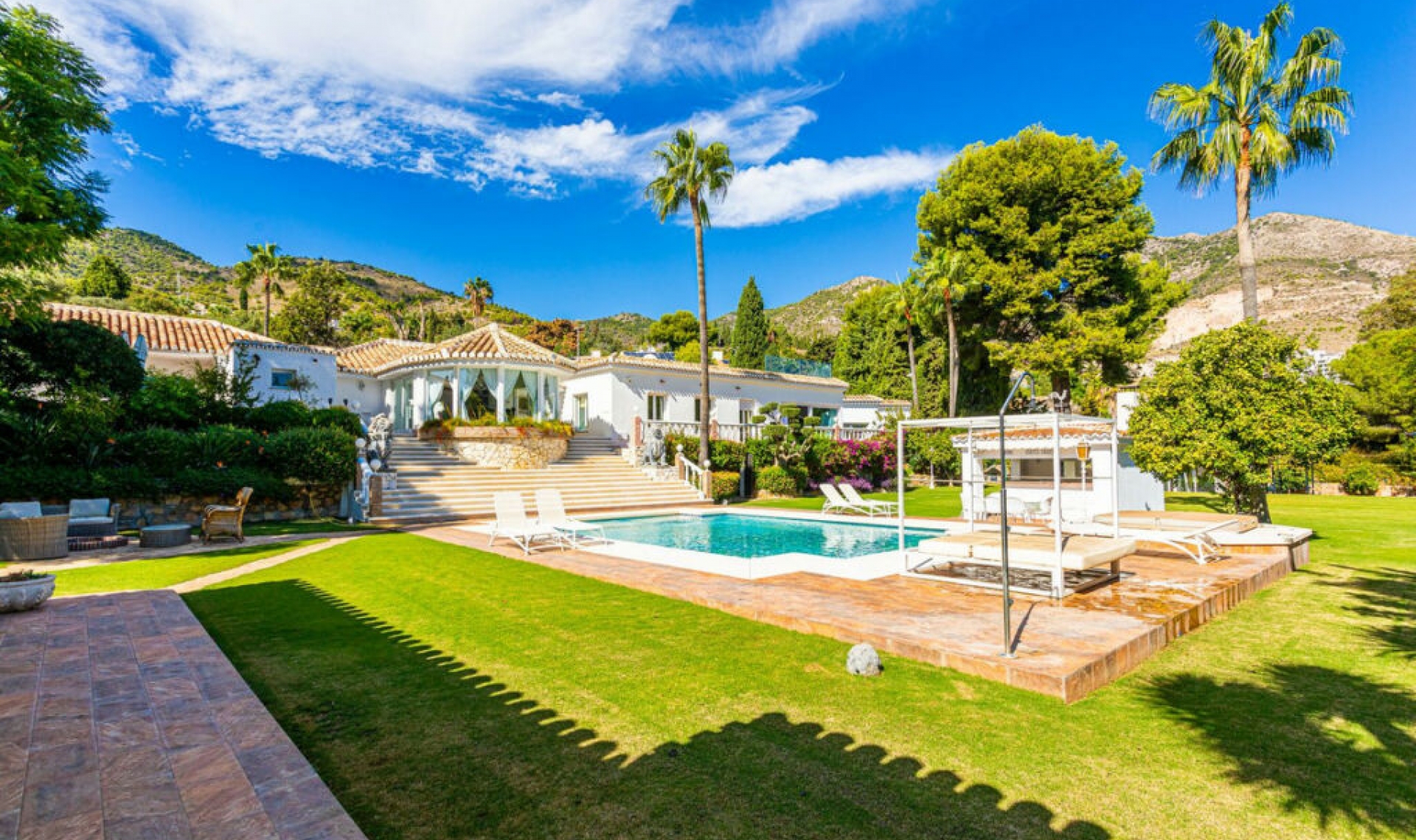 Resale - House -
Benalmadena