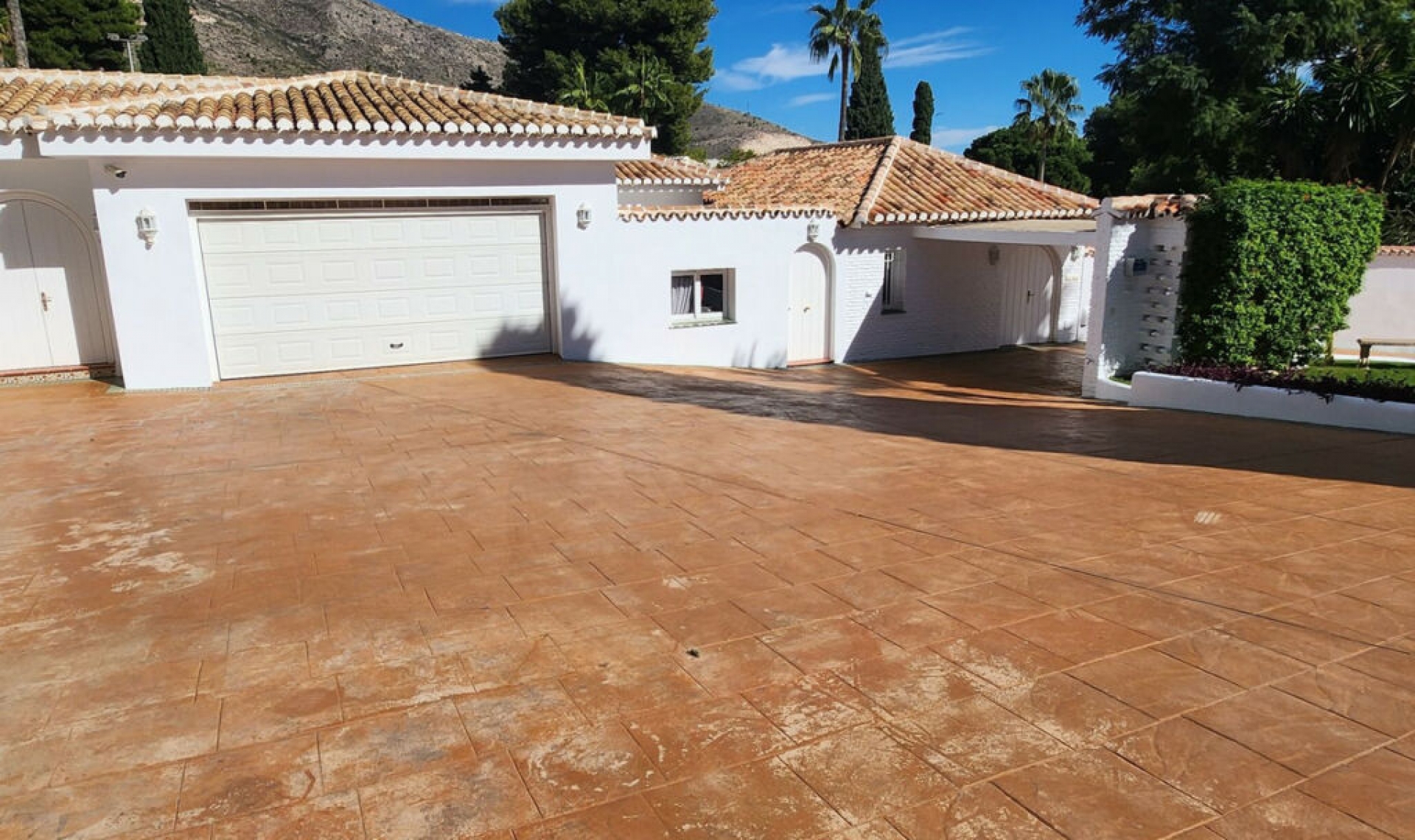 Resale - House -
Benalmadena