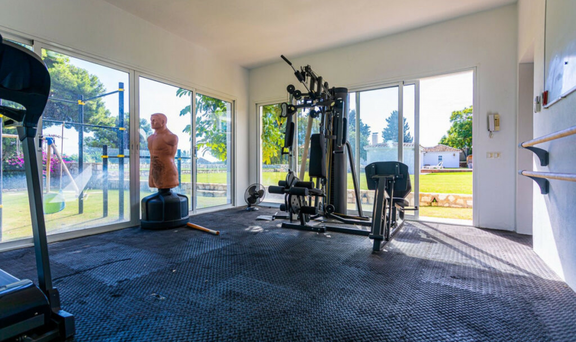 Resale - House -
Benalmadena