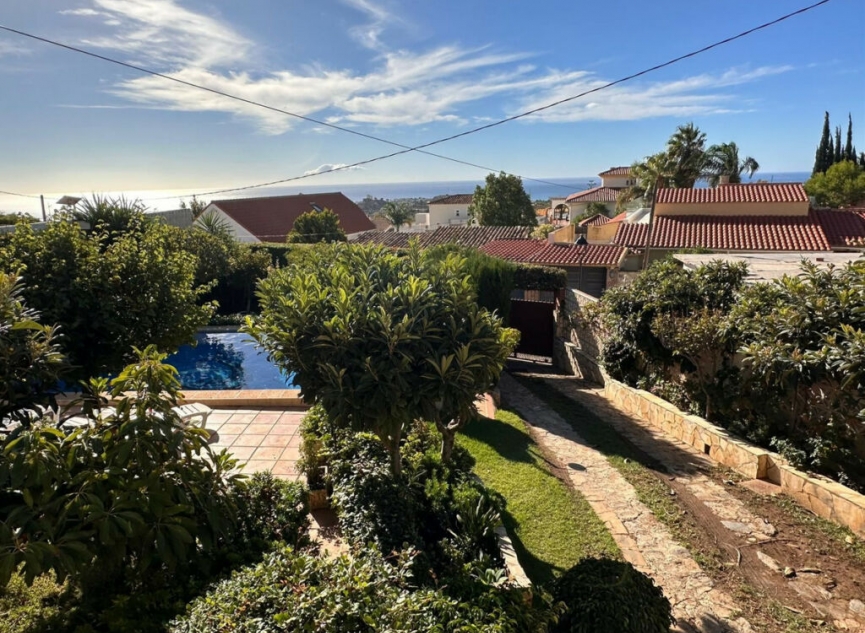 Resale - House -
Benalmadena