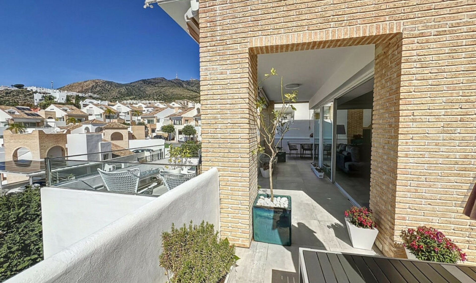 Resale - House -
Benalmadena
