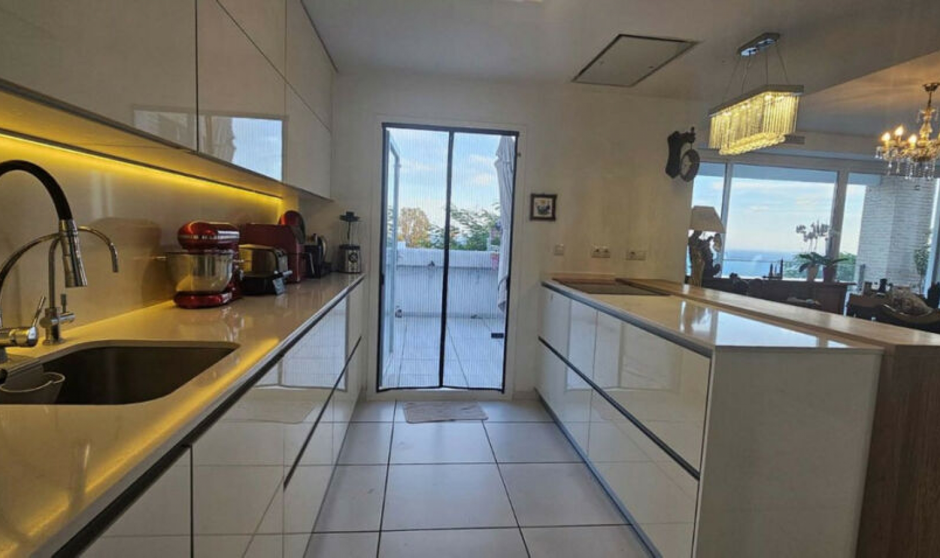 Resale - House -
Benalmadena