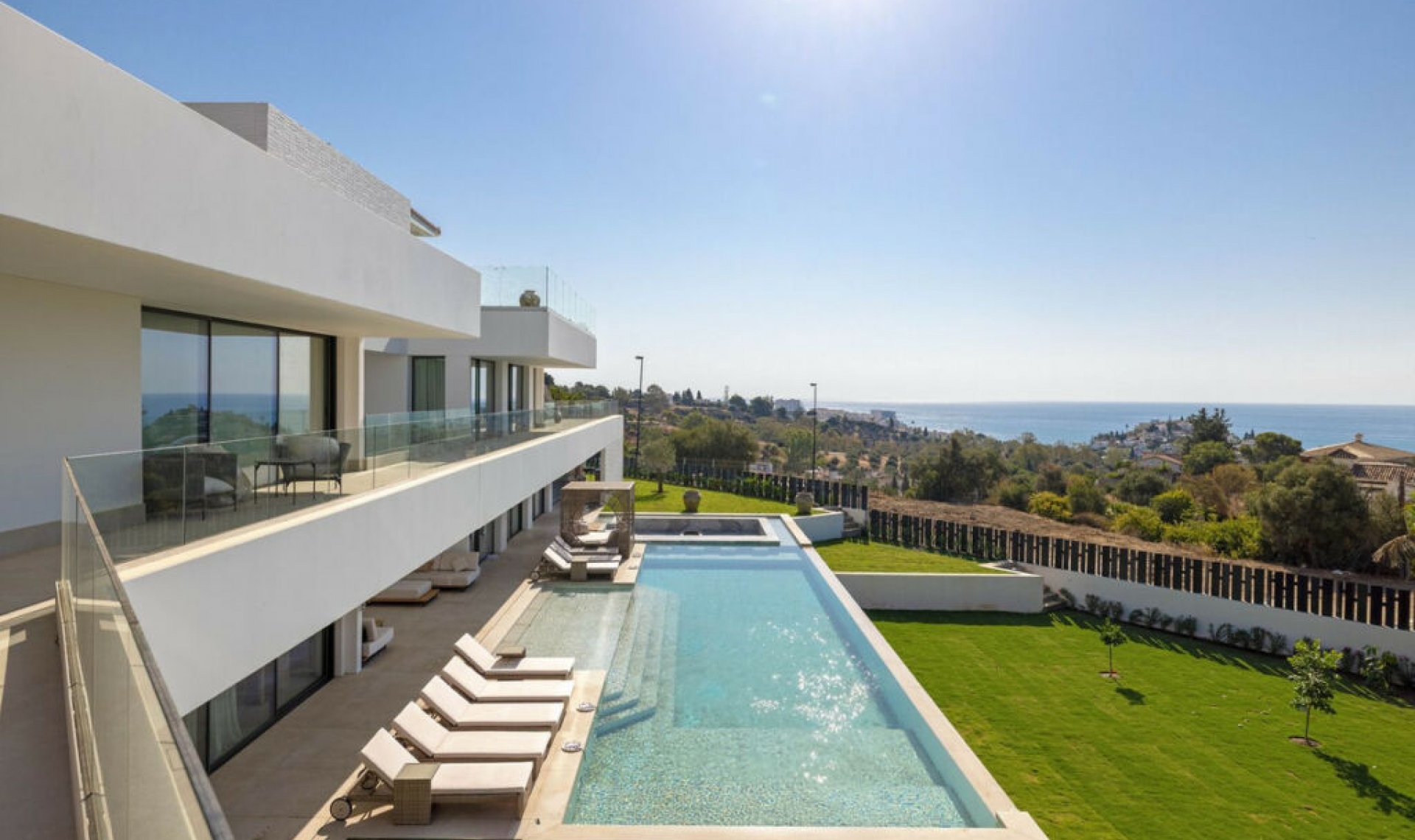 Resale - House -
Benalmadena