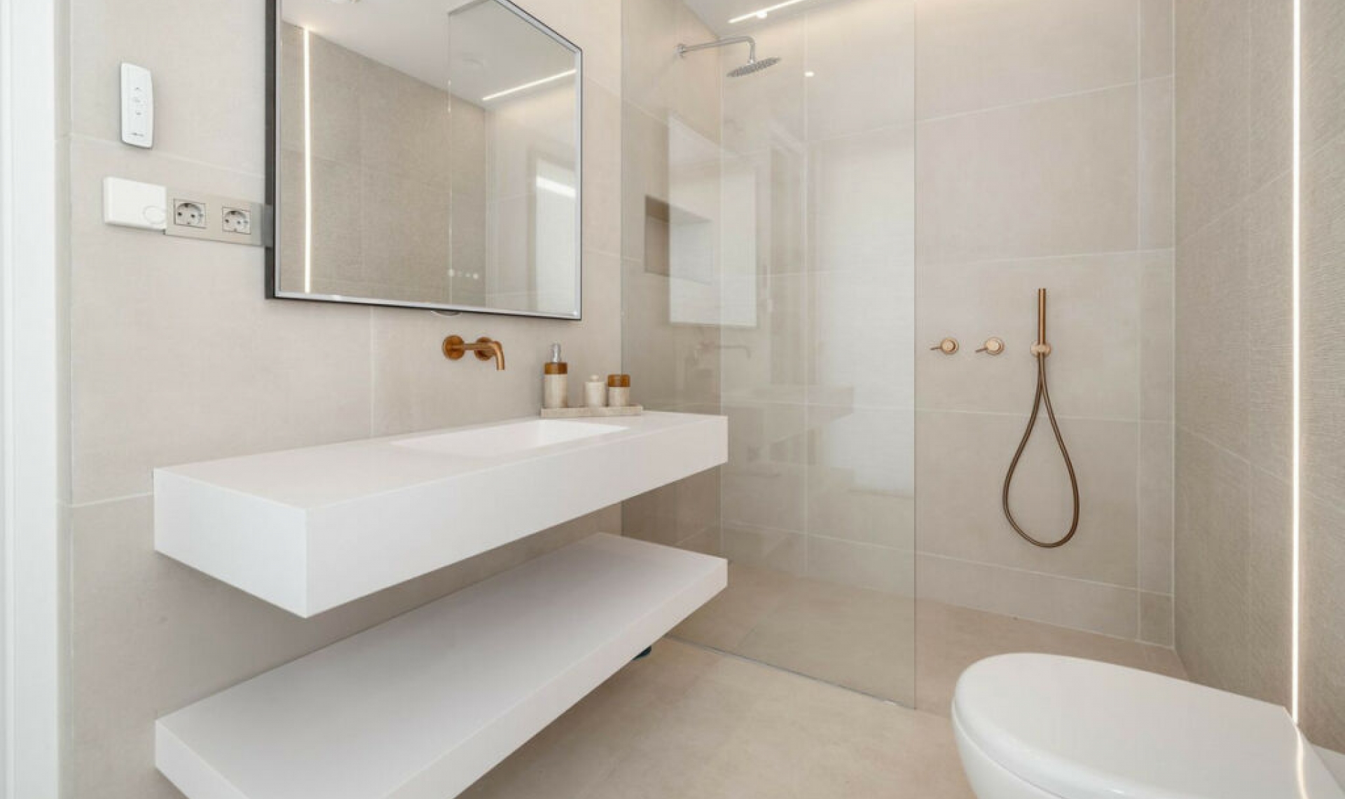 Resale - House -
Benalmadena