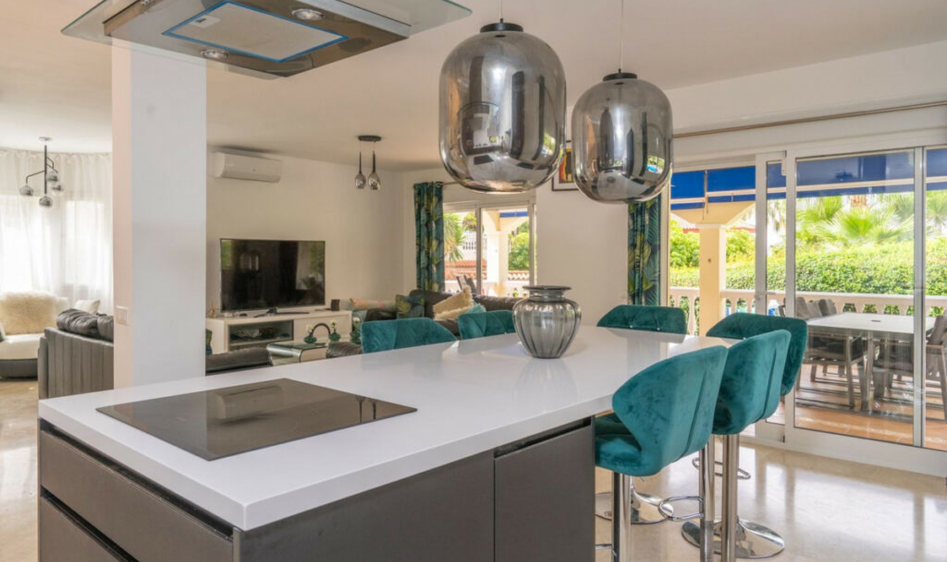 Resale - House -
Benalmadena