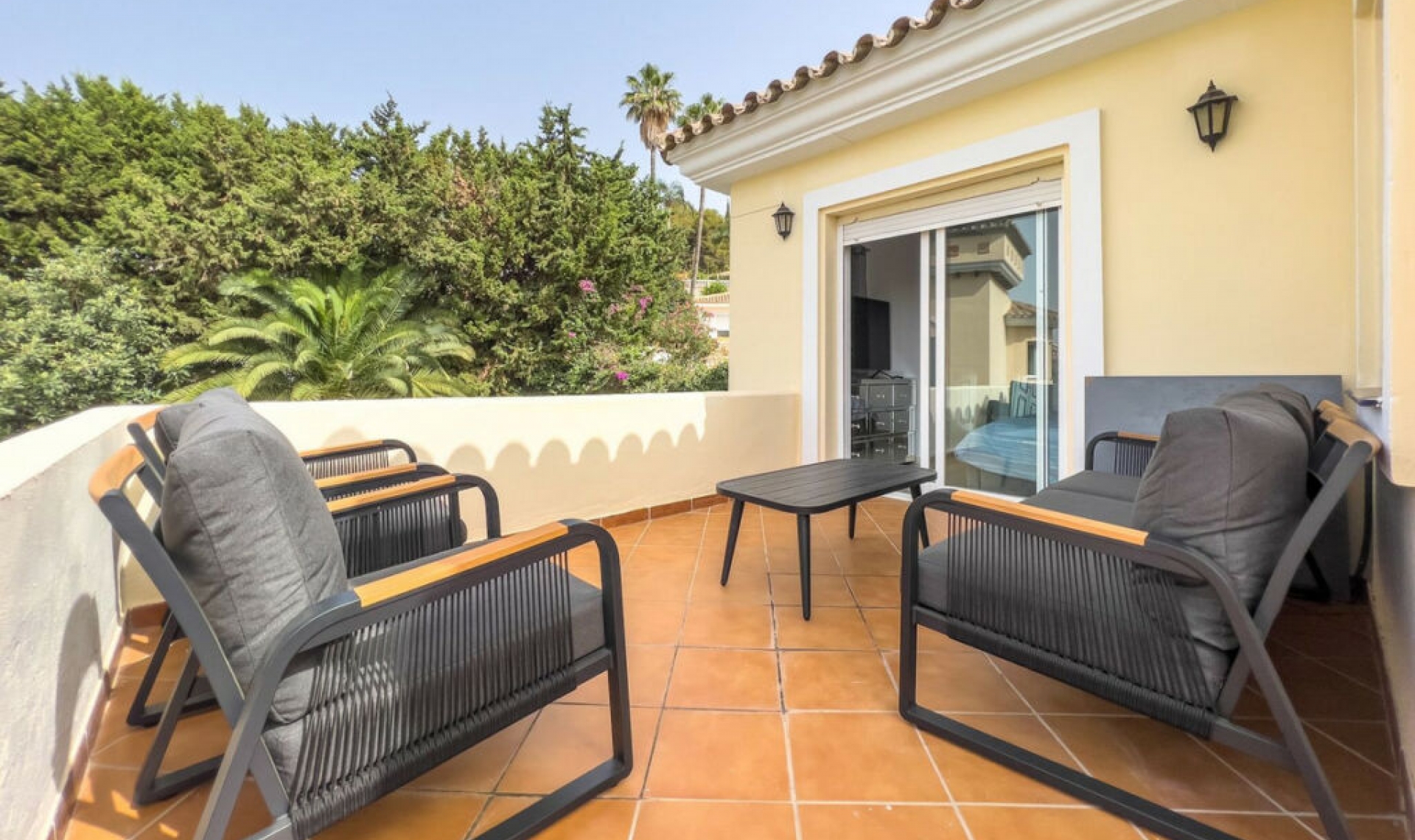 Resale - House -
Benalmadena