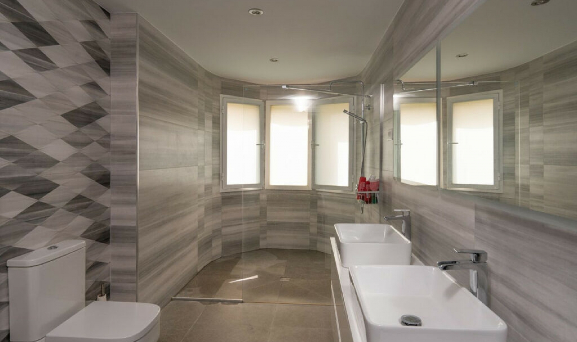 Resale - House -
Benalmadena