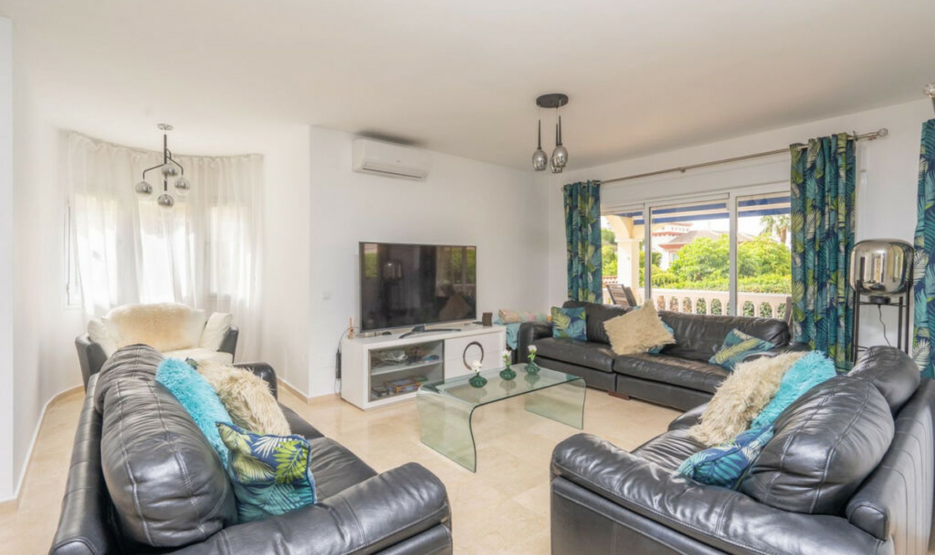 Resale - House -
Benalmadena