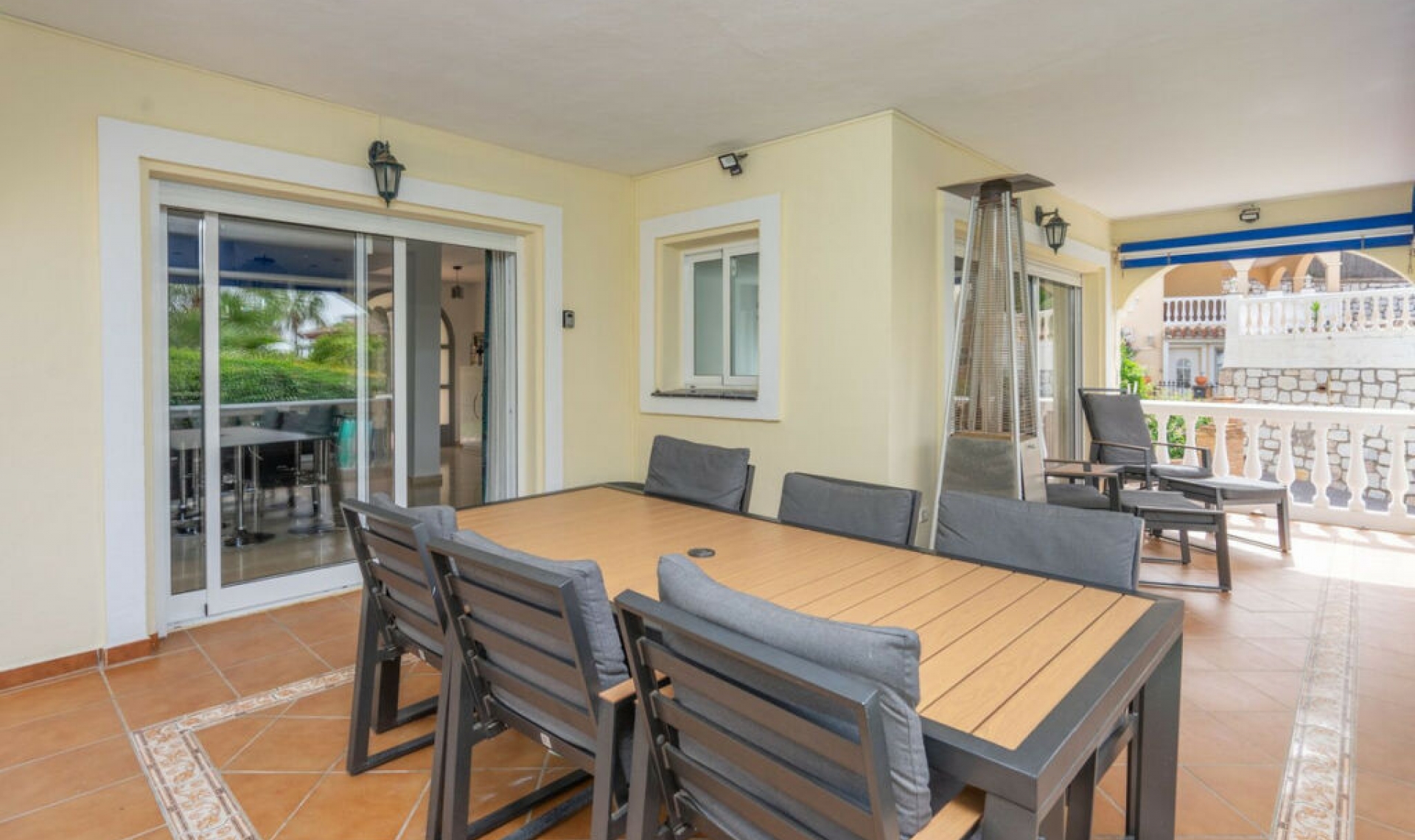 Resale - House -
Benalmadena