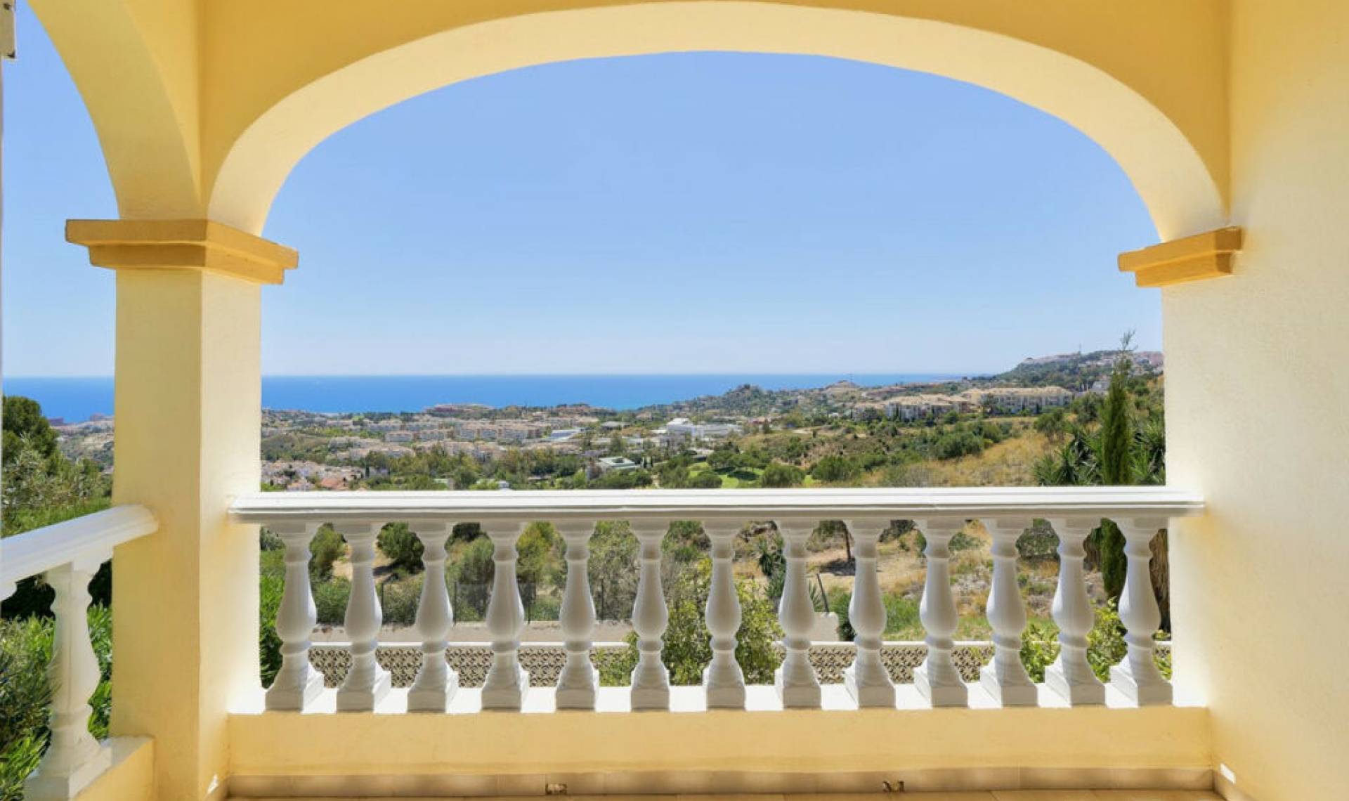 Resale - House -
Benalmadena