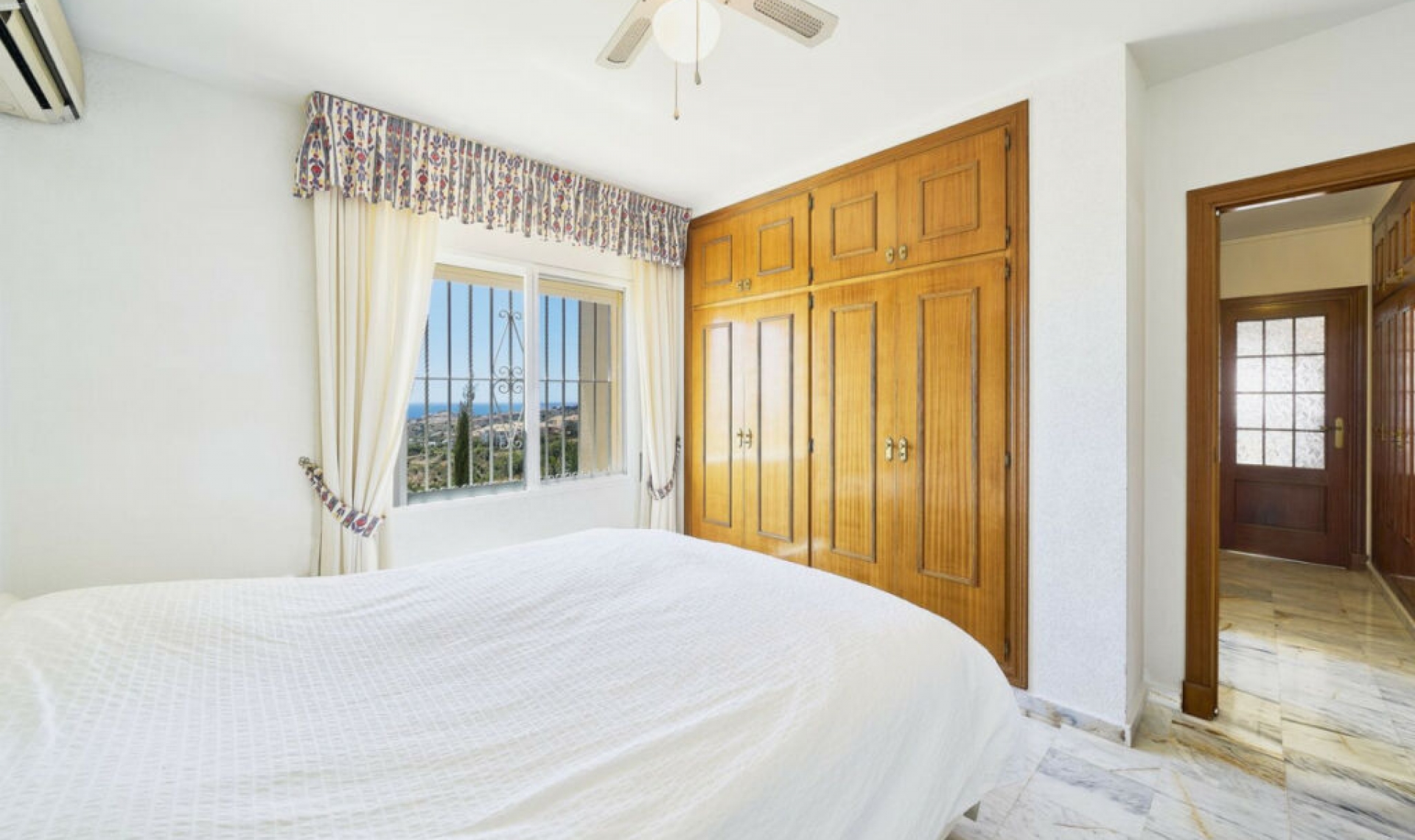 Resale - House -
Benalmadena