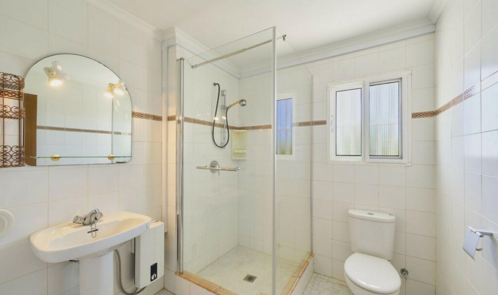 Resale - House -
Benalmadena