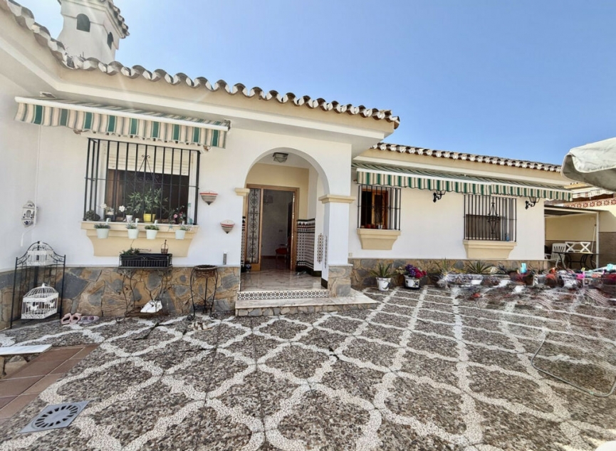 Resale - House -
Benalmadena