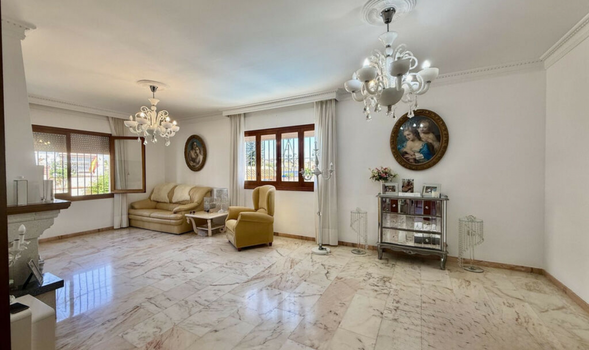 Resale - House -
Benalmadena