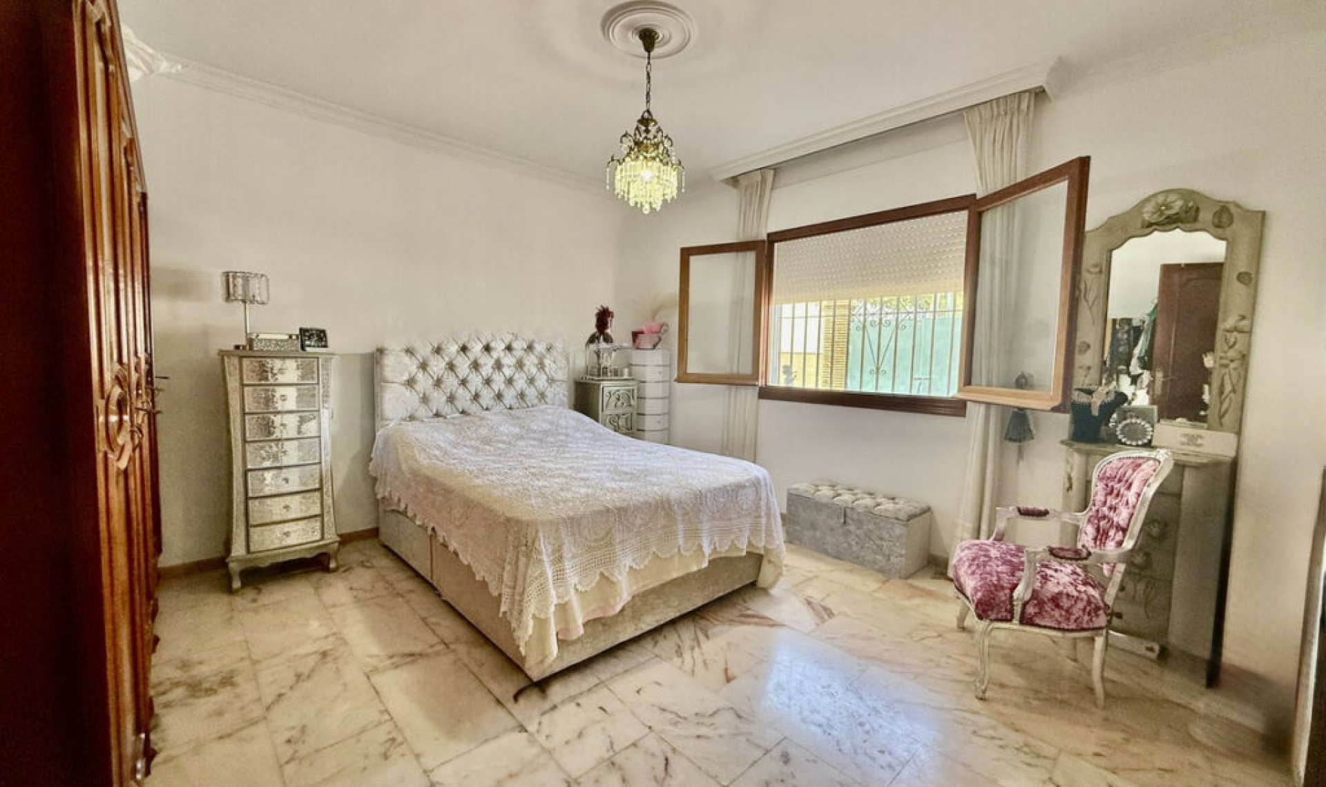Resale - House -
Benalmadena