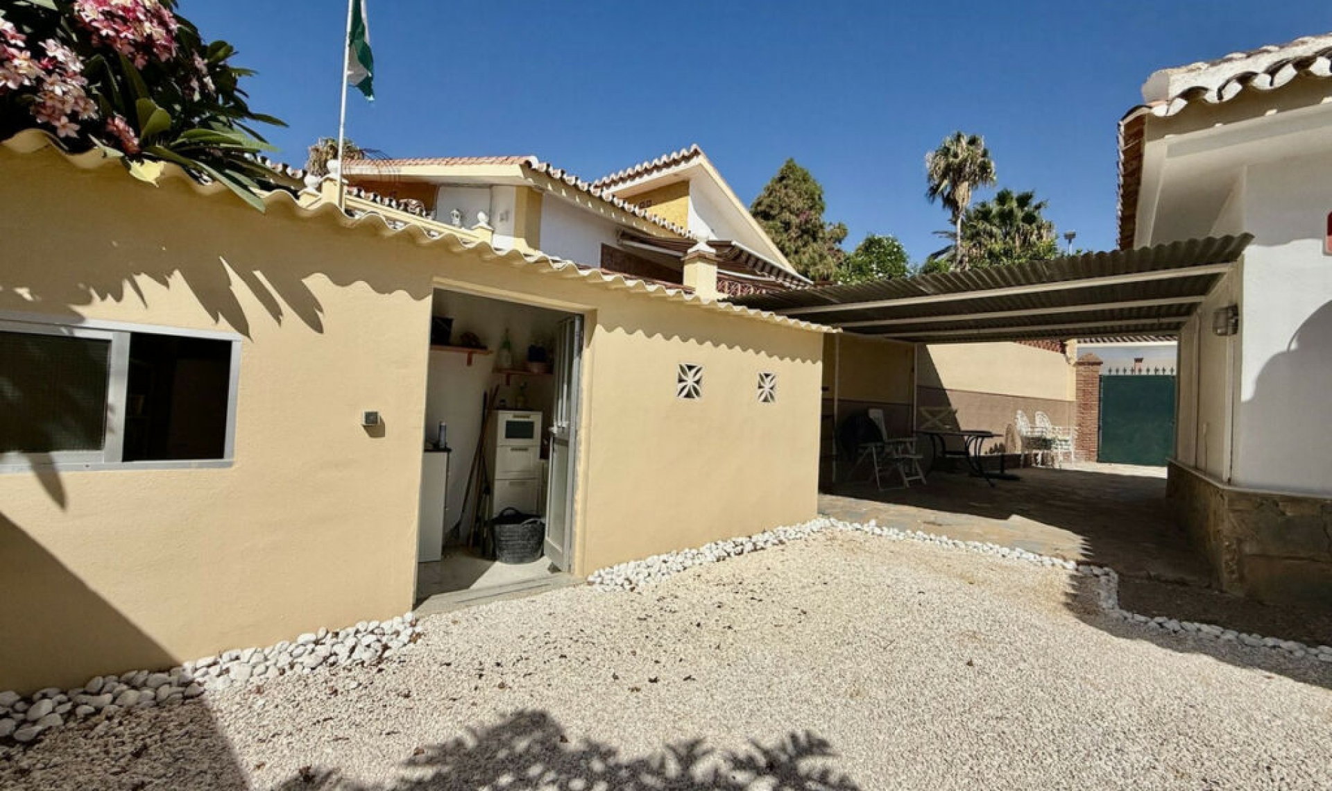 Resale - House -
Benalmadena
