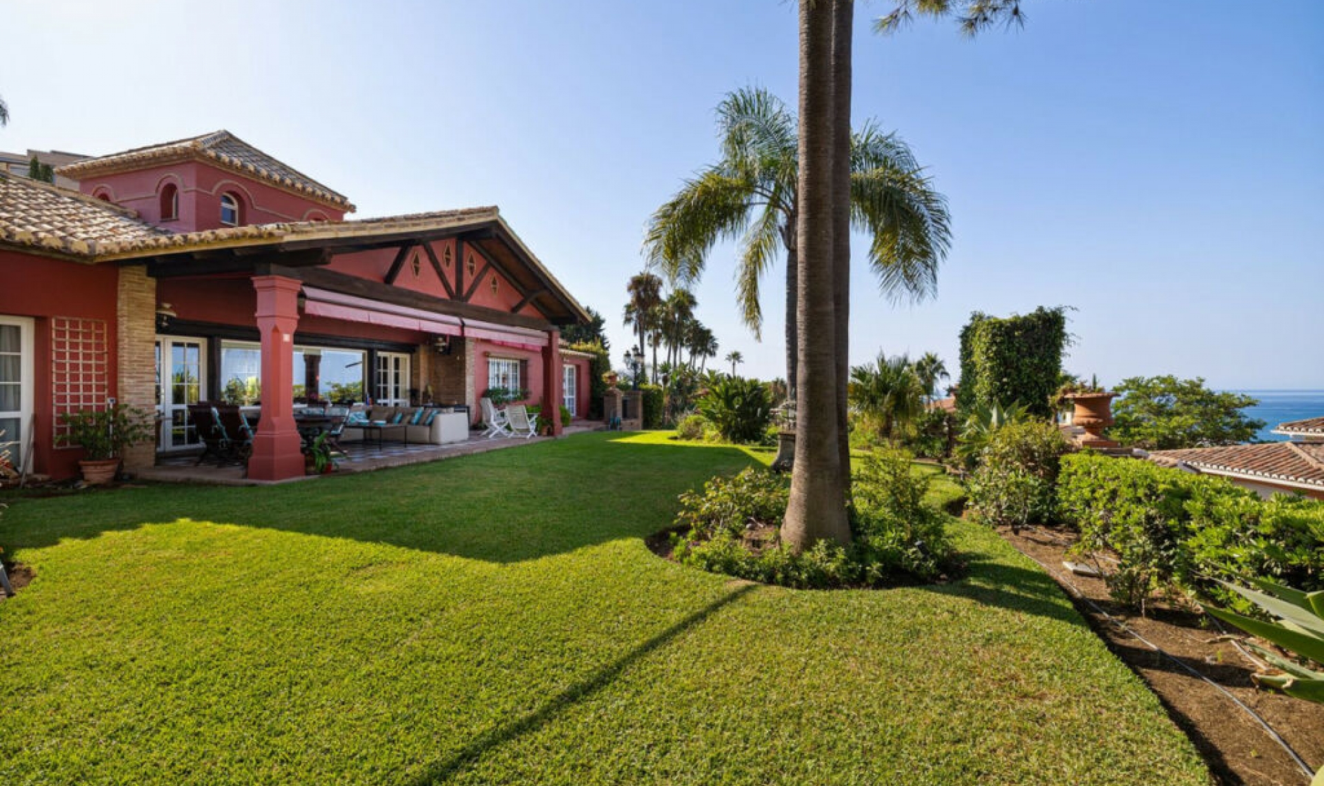 Resale - House -
Benalmadena