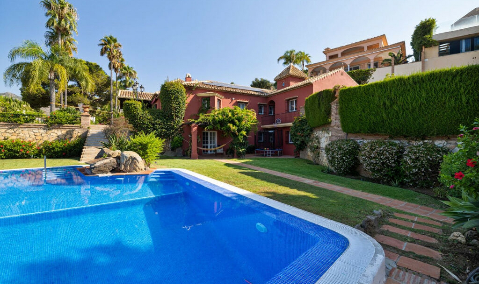 Resale - House -
Benalmadena