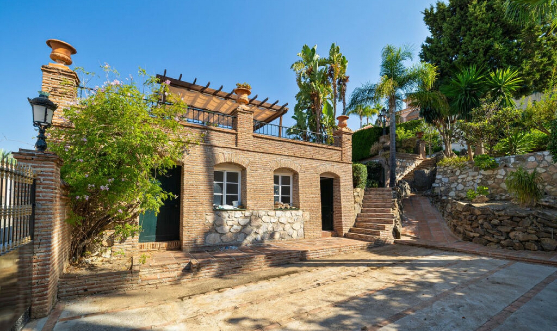 Resale - House -
Benalmadena